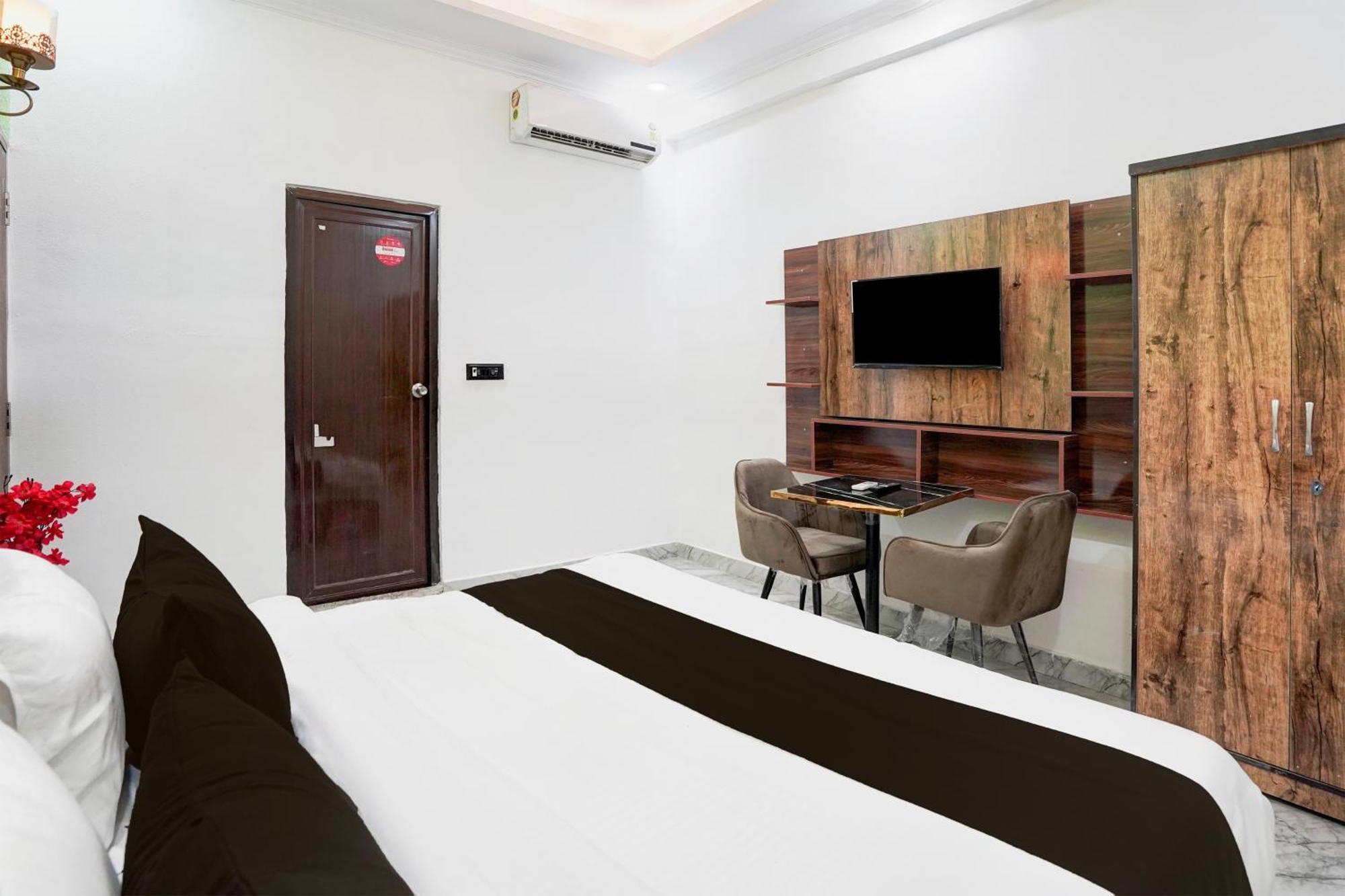 Collection O Shandilya Grand Residency Большая Нойда Экстерьер фото